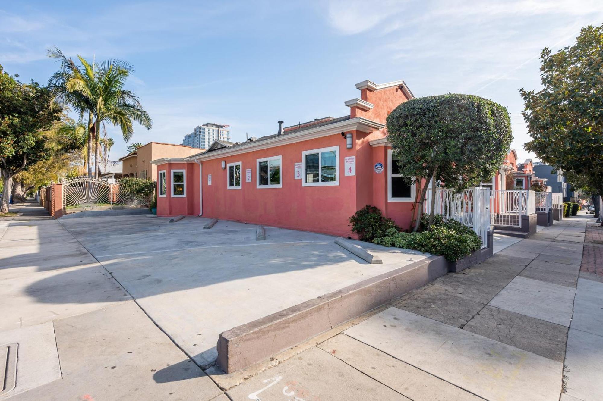 Southwest Chic Bungalow In The Heart Of Hollywood Los Angeles Exterior photo