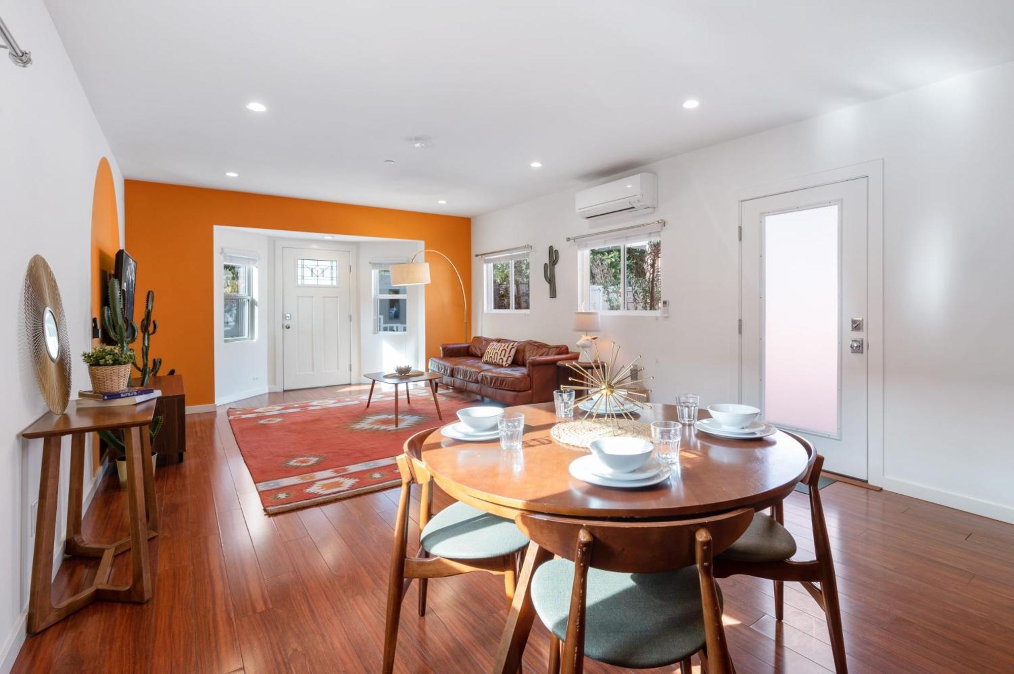 Southwest Chic Bungalow In The Heart Of Hollywood Los Angeles Exterior photo